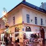 Appartement Budapestayz - Erkel Boedapest